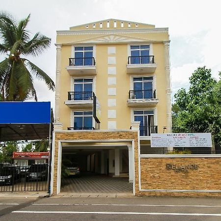 Oyo 126 Reliance Hotel Colombo Extérieur photo
