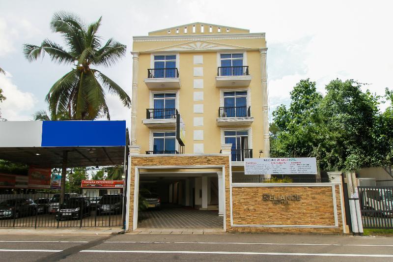 Oyo 126 Reliance Hotel Colombo Extérieur photo