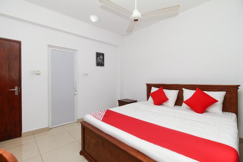Oyo 126 Reliance Hotel Colombo Extérieur photo
