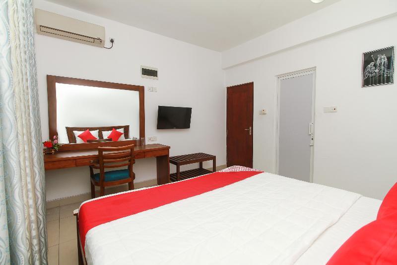 Oyo 126 Reliance Hotel Colombo Extérieur photo